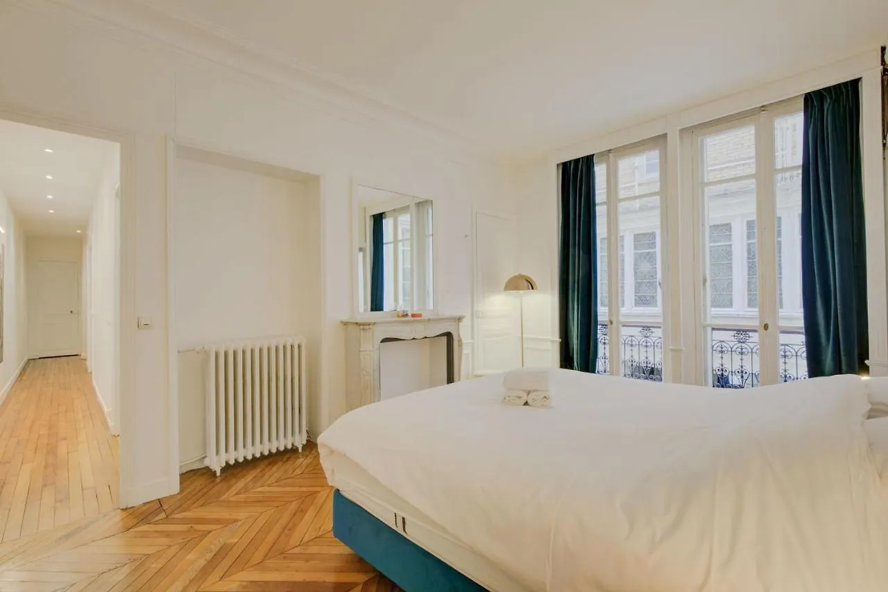 Le Parisien Chic Et Contemporain 아파트 프랑스